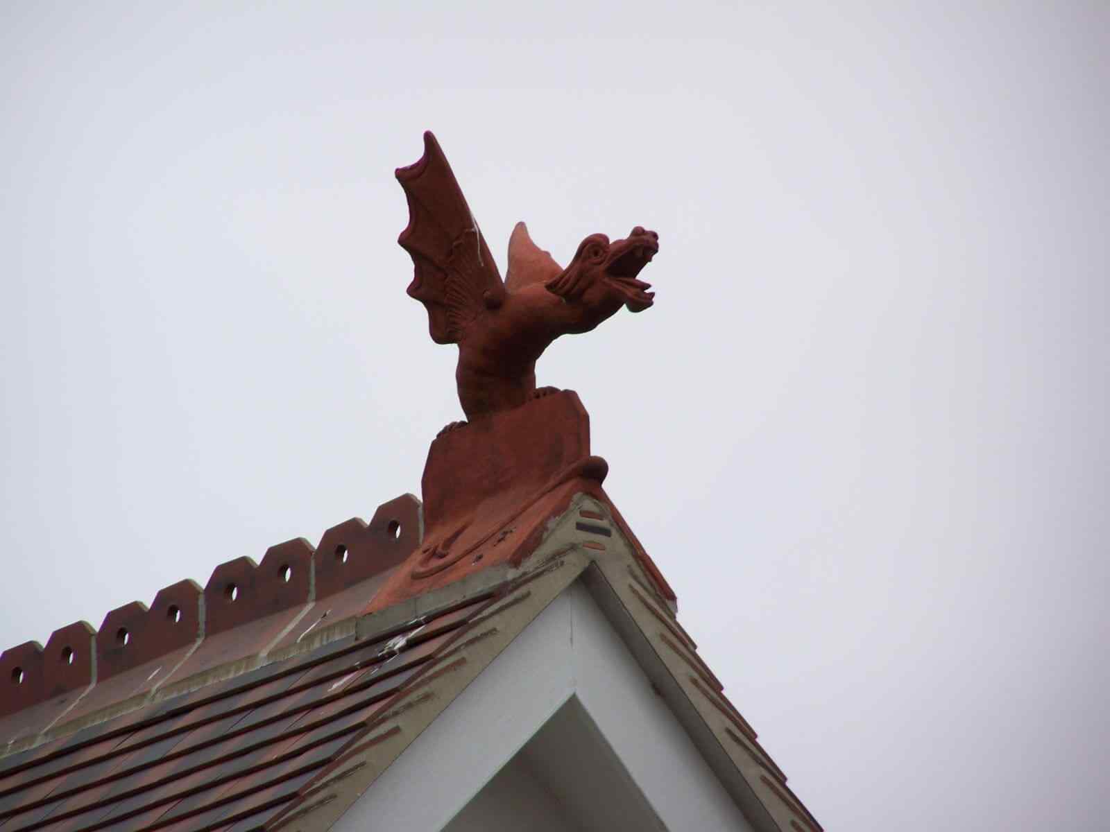 Photos of dragon finials